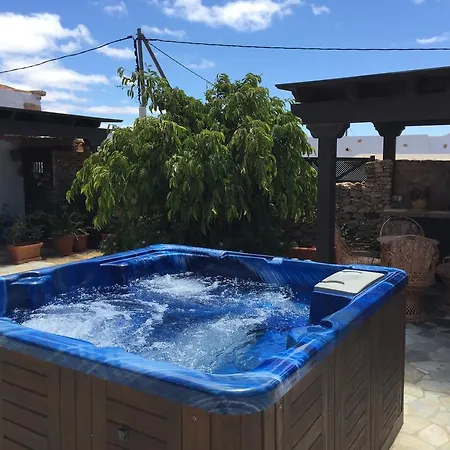 Casa Emblematica Abuelo Rafael Летний дом