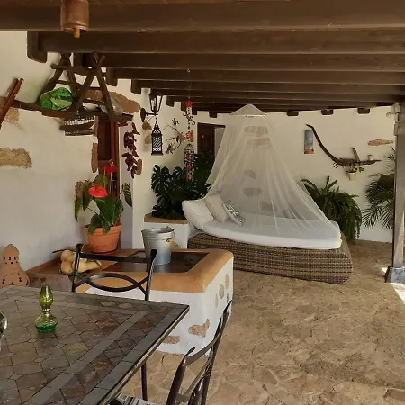 Casa Abuelo Rafael * Llanos de la Concepcion