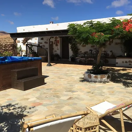 Country house Casa Abuelo Rafael *